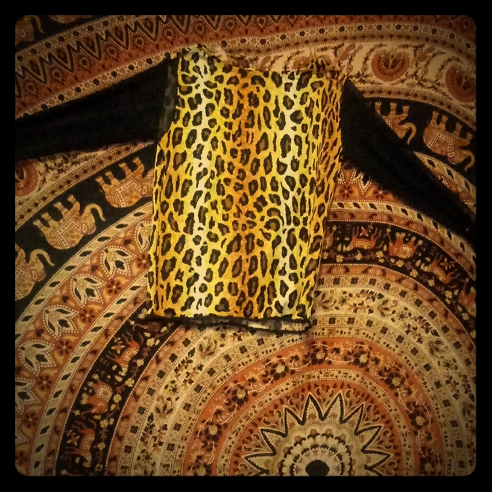Cheetah print long sleeve shirt